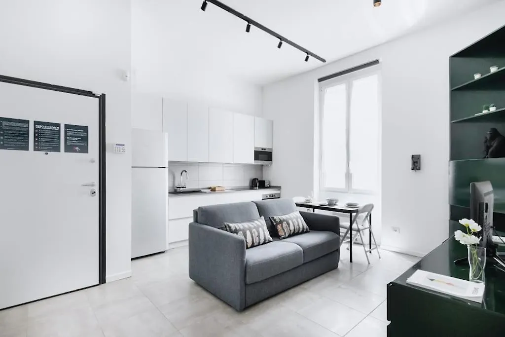 Easylife - Charming Apartment In Pta Romana Milan