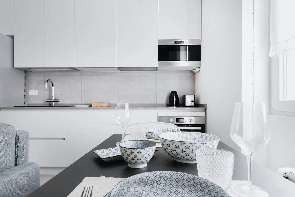 Easylife - Charming Apartment In Pta Romana Milan 0*,